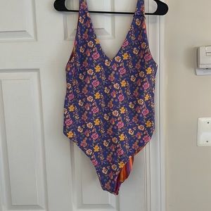 Skatie reversible one-piece bathing suit. Size XL. NWT